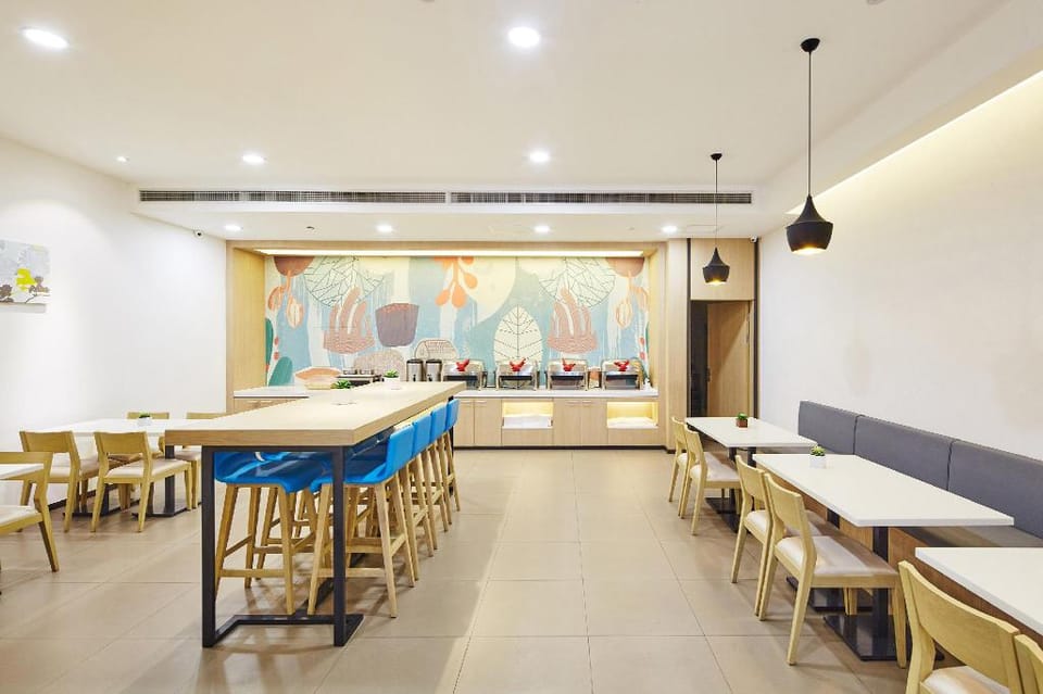 Hanting Hotel Jiaxing Xiuzhou Avenue Hotel in Suzhou