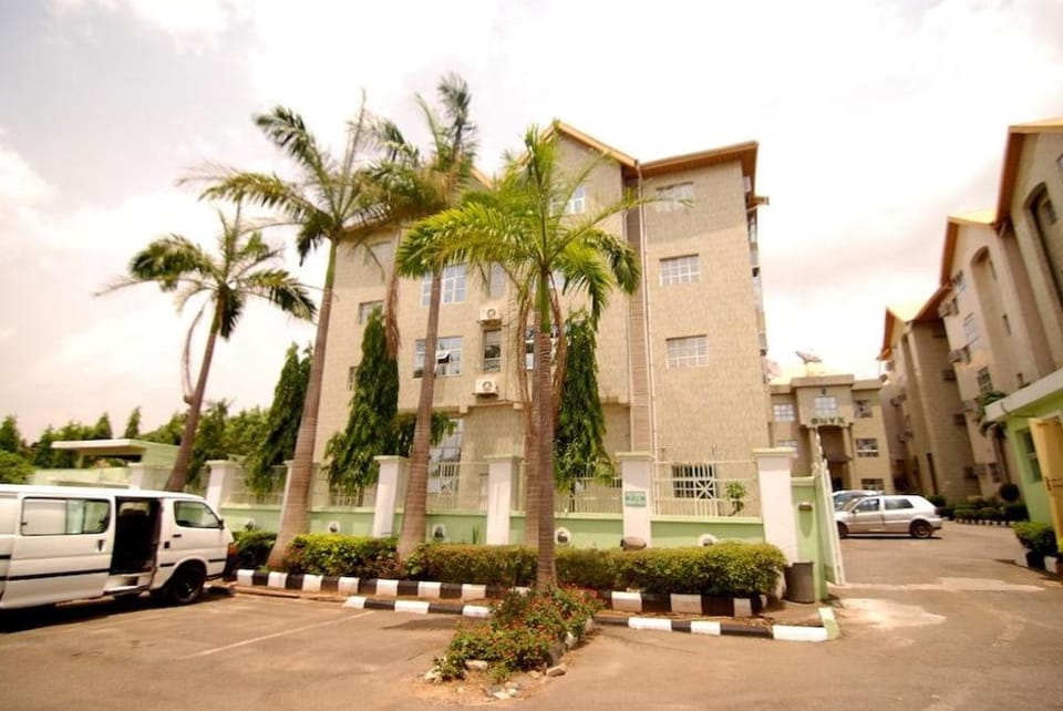 Onyx Hotel & Apartments Hotel in Abuja