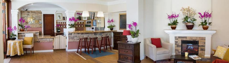 Anada Hotel's Suite Hotel in Dalat