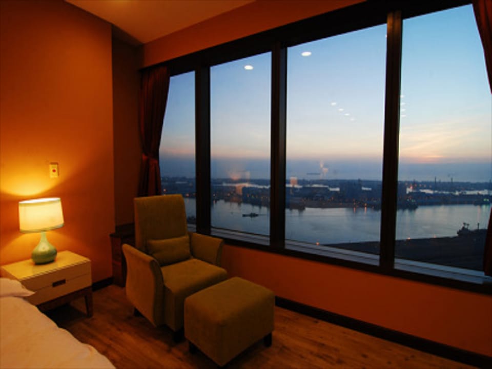 nearMRT Sanduo sea view double-B-85大樓-海角月租套房 Vacation rental in Kaohsiung
