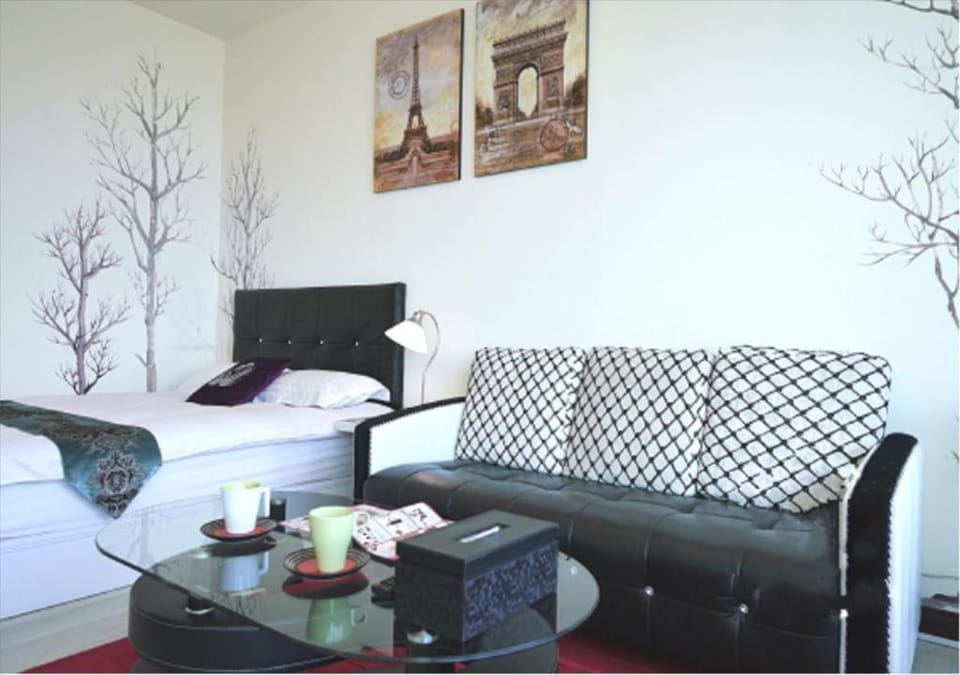 near MRT Sanduo street quad-85大樓-海角月租套房 Apartment in Kaohsiung