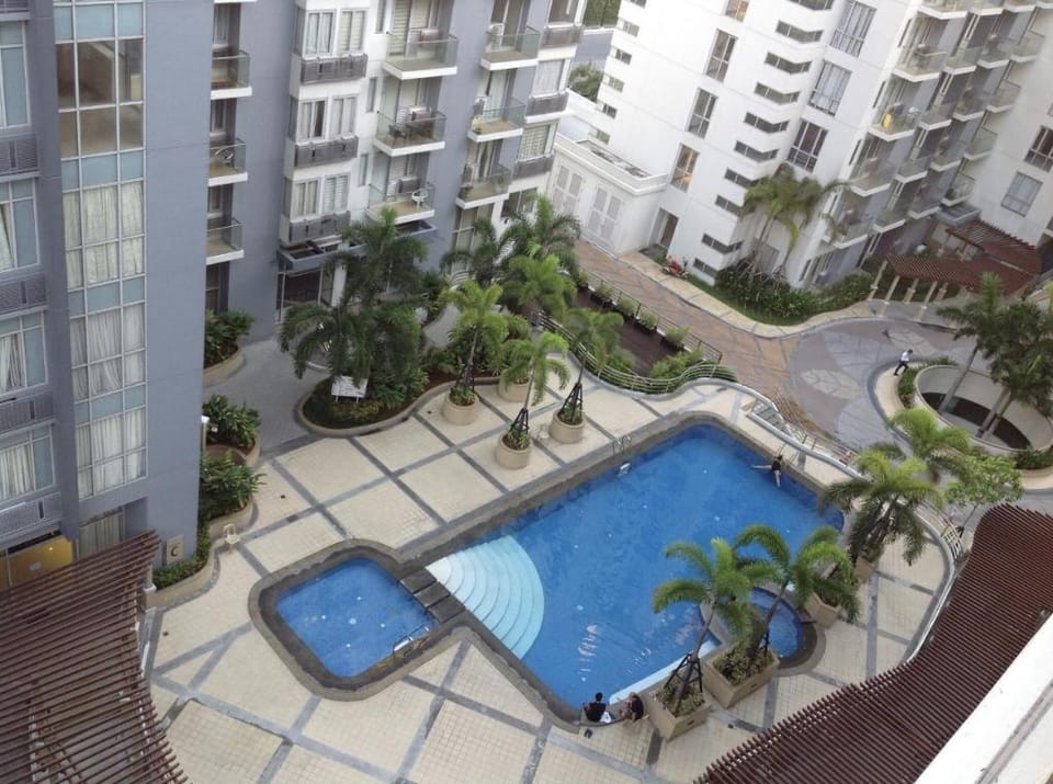 One & Two Palm Tree Villas @ Ann's Place Apartment in Pasay