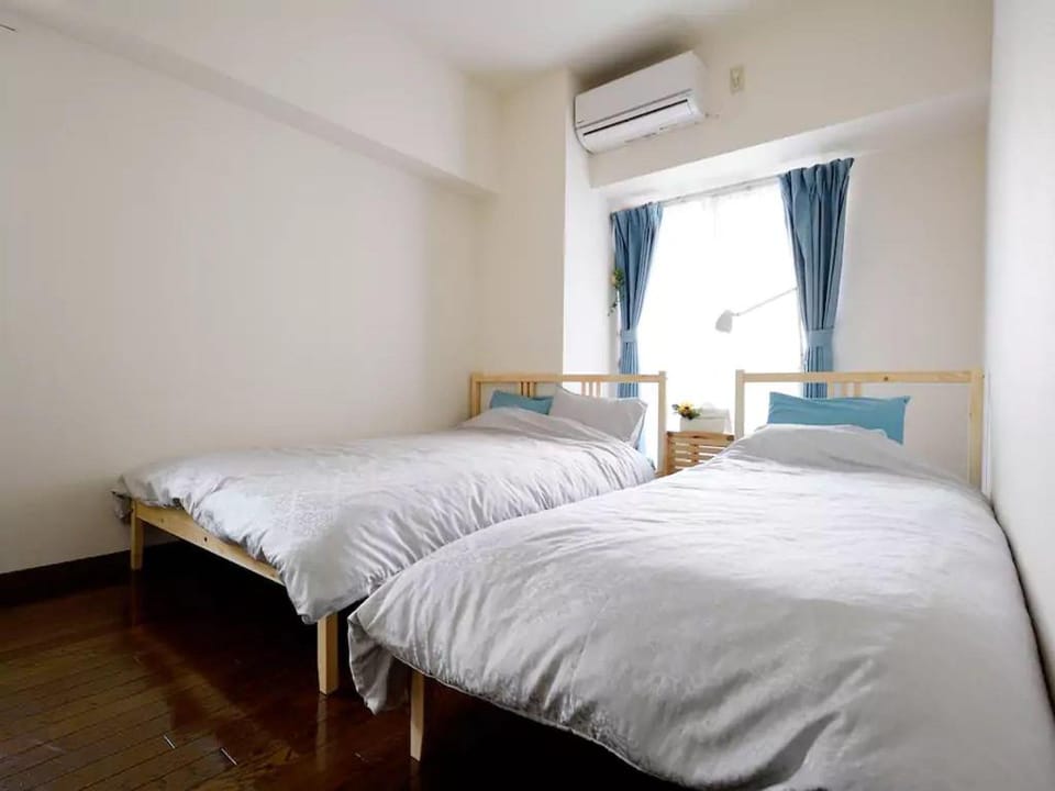 Shinsaibashi Apartments Apartment in Osaka