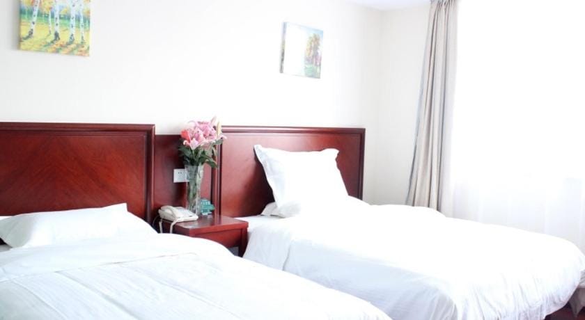 GreenTree Inn Liangyungang Donghai New Bus Station Express Hotel Hotel in Jiangsu