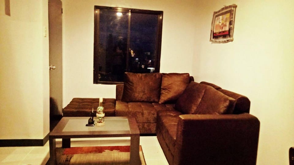 Darlene Suite Room Apartment in Muntinlupa
