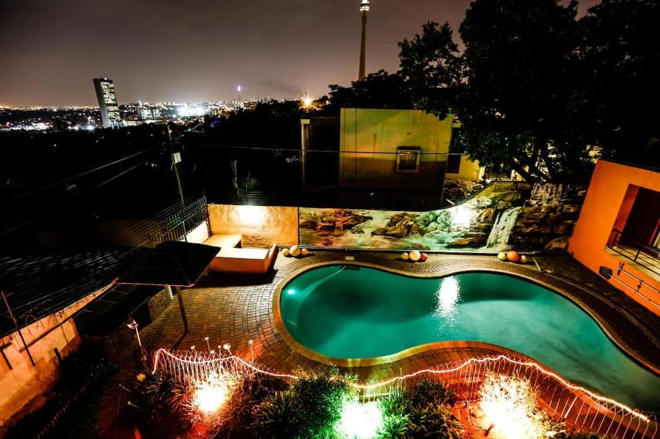 Grand View Bed & Breakfast Hotel in Johannesburg