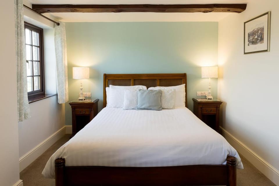 Pack Horse Inn - New Mills Inn in High Peak District