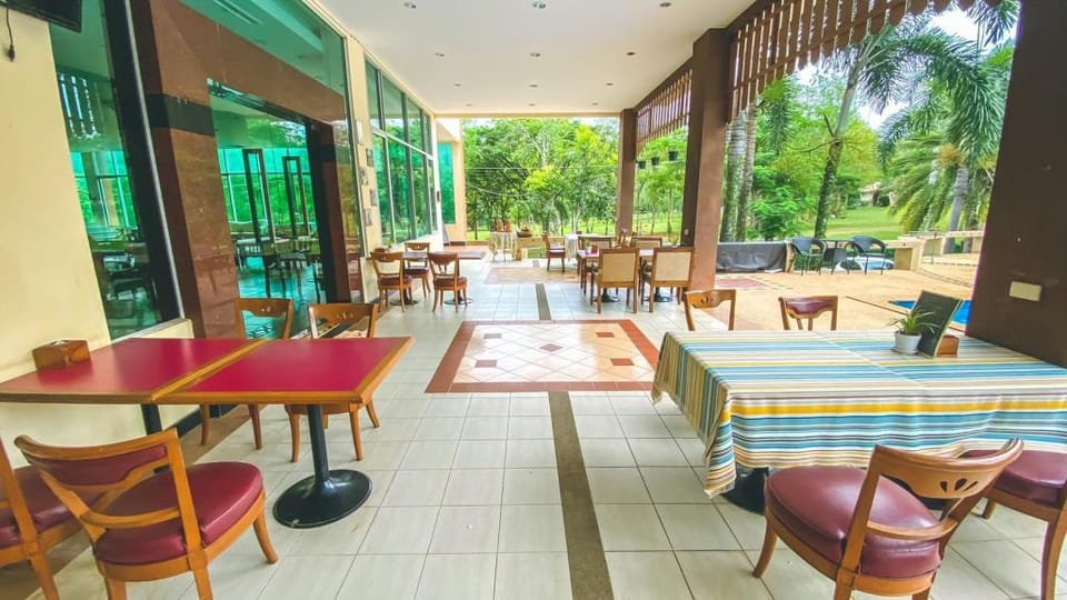 Muak Lek Forest Resort Hotel in Laos
