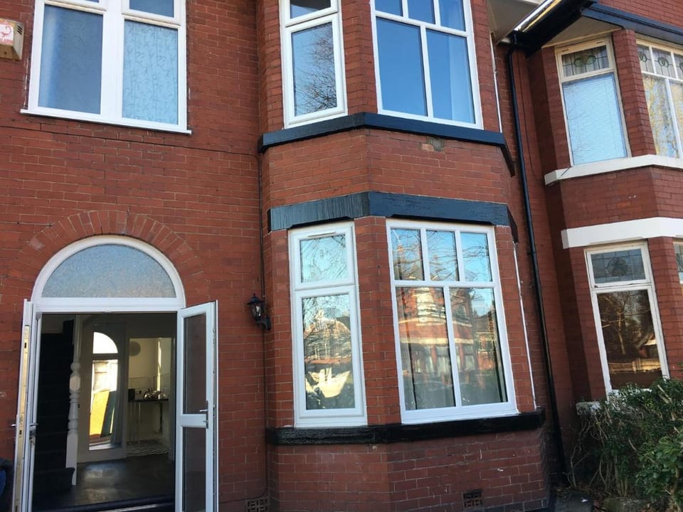 Park Drive TownHouse Vacation rental in Stretford