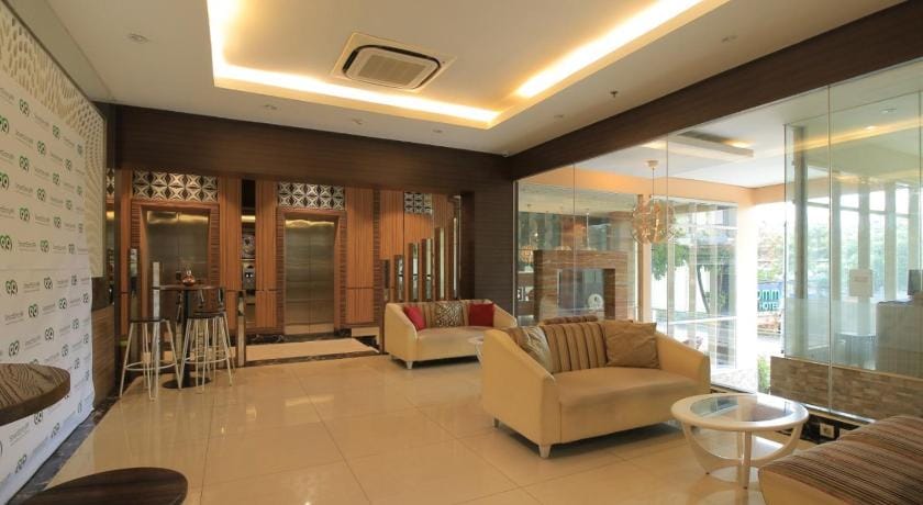 SmartHomm Hotel Hotel in Jakarta