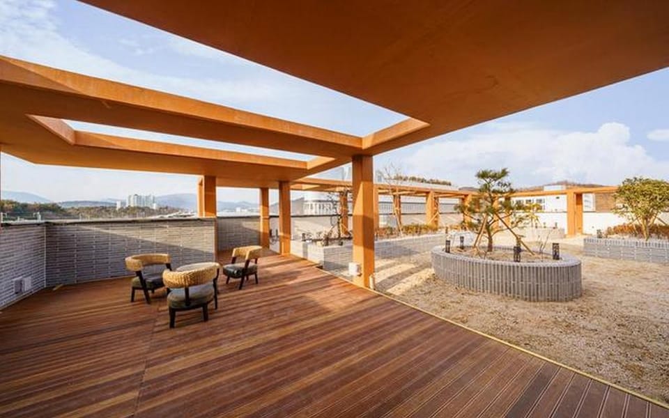 Ulsan KTX Station Brown Dot Hotel in South Korea