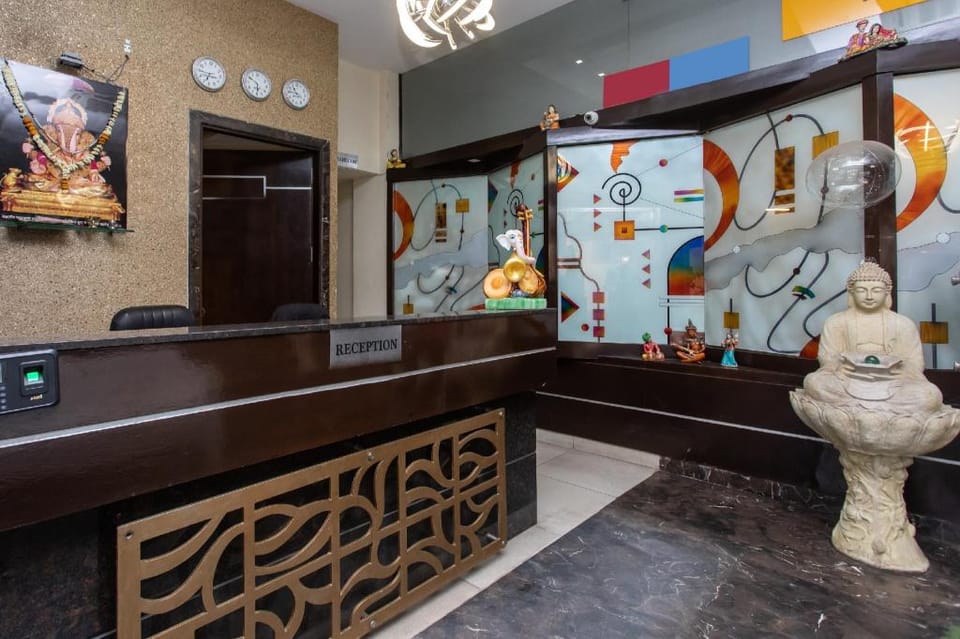 Capital O Swan Paradise Hotel in India