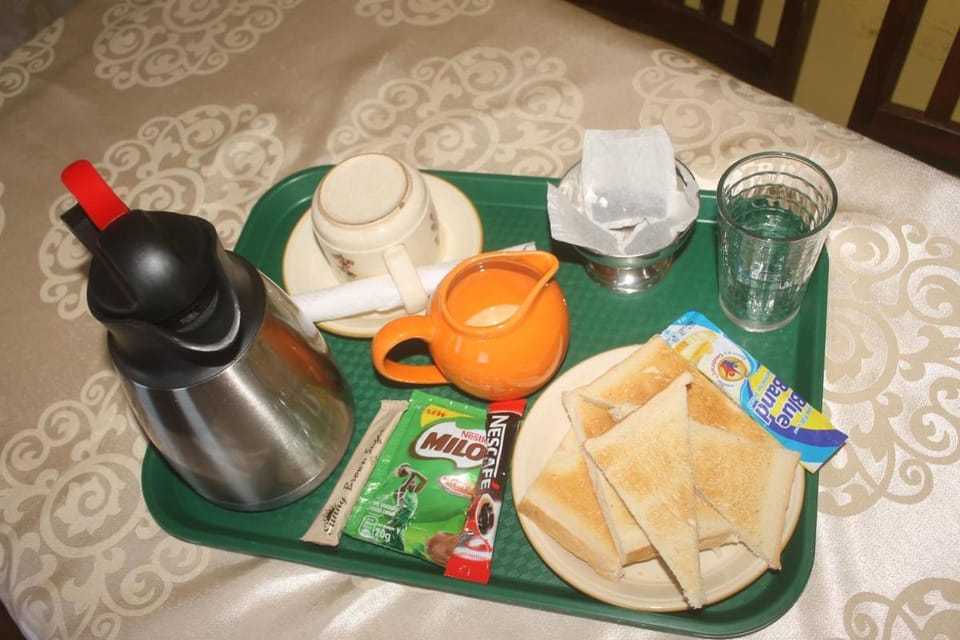 Jesiwa B's Little Palace Bed and Breakfast in Accra