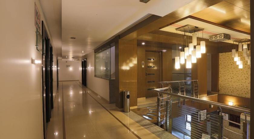 Hotel Apple Inn Hotel in Gujarat