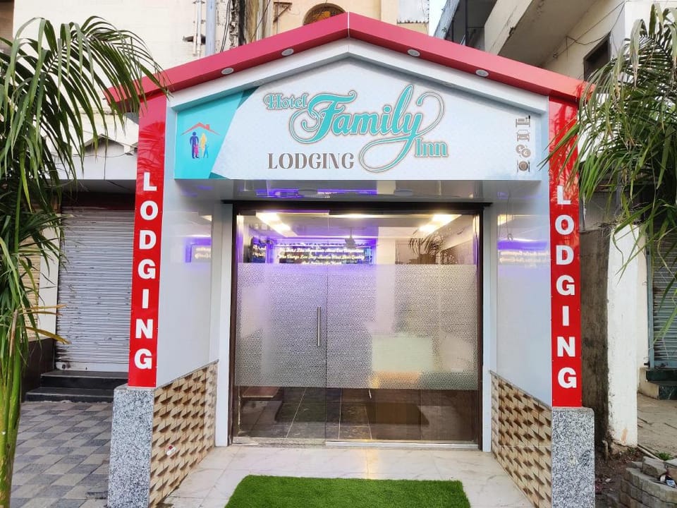 Hotel Family inn Hotel in Maharashtra