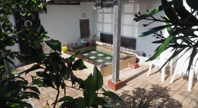 Hillside Inn Sirocco Bed and Breakfast in Chiba Prefecture