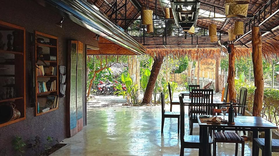 Herbs Guesthouse & Restaurant Bed and Breakfast in Central Visayas
