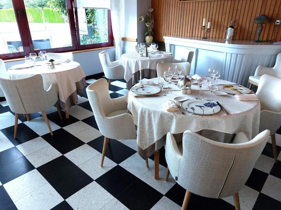 Logis Hotel des Lacs Hotel in Vosges