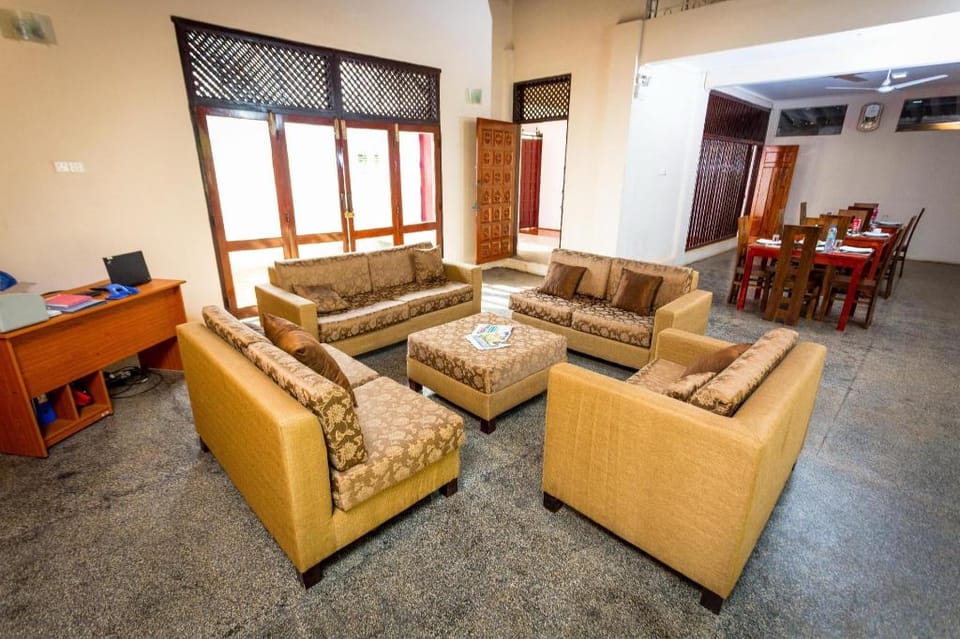 Dayanithi Guest House Bed and Breakfast in Sri Lanka