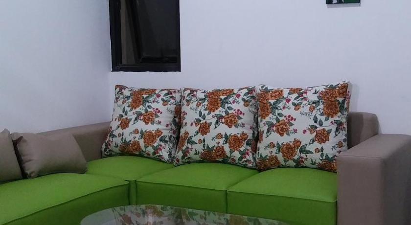 Cozy Residence Muwardi Jakarta Bed and Breakfast in Jakarta