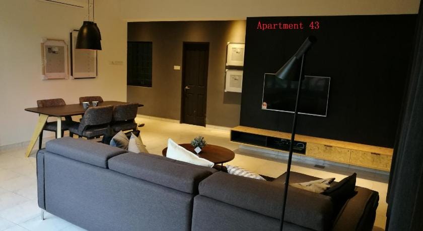 Lumut Waterfront Apartment Hotel in Perak