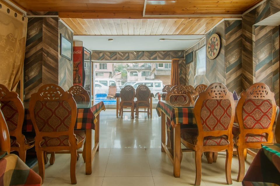 Kashmir house pahalgam Hotel in Punjab