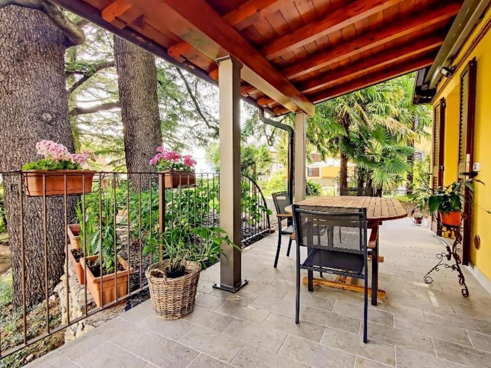 Villa Laura Bed and Breakfast in Lierna