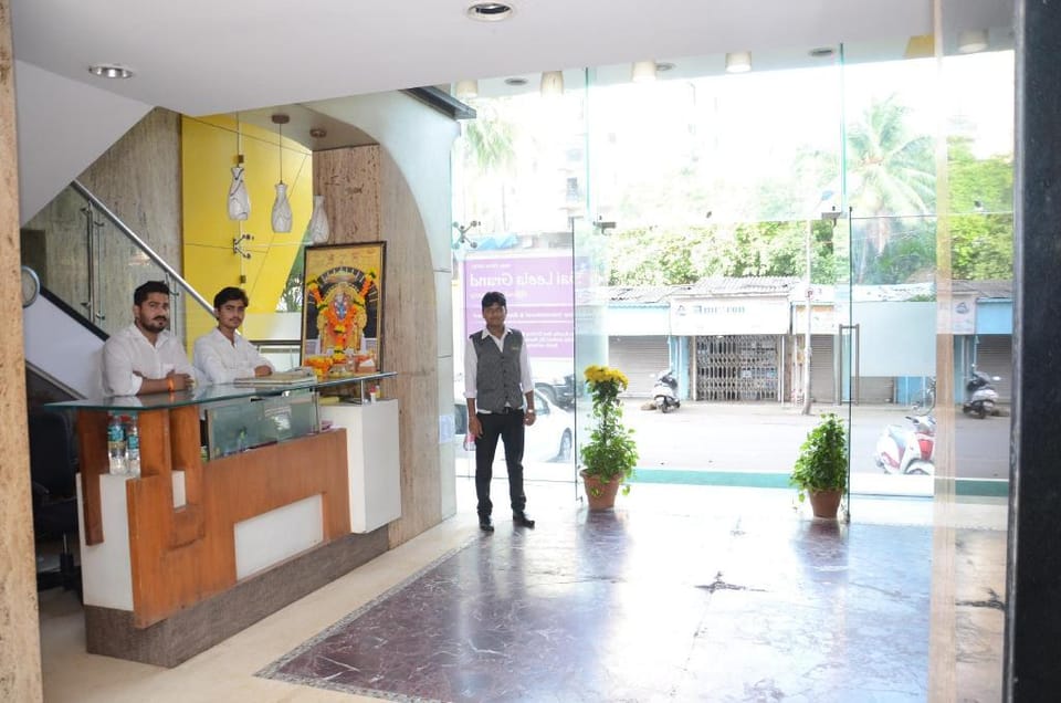 SAI LEELA GRAND Hotel in Mumbai