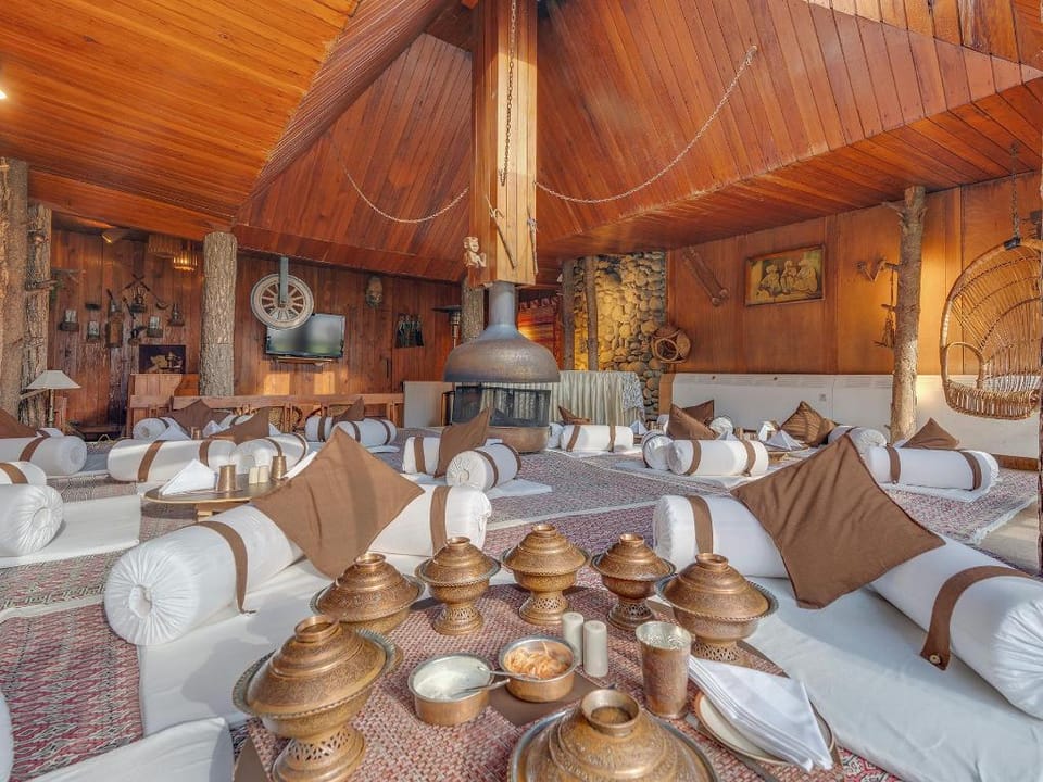 Pahalgam hotel Hotel in Punjab