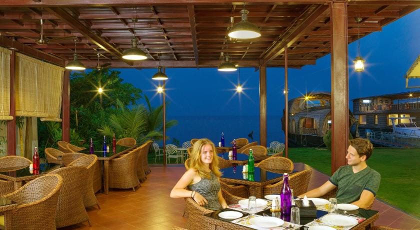Cyrus Lake Haven Resort in Kerala