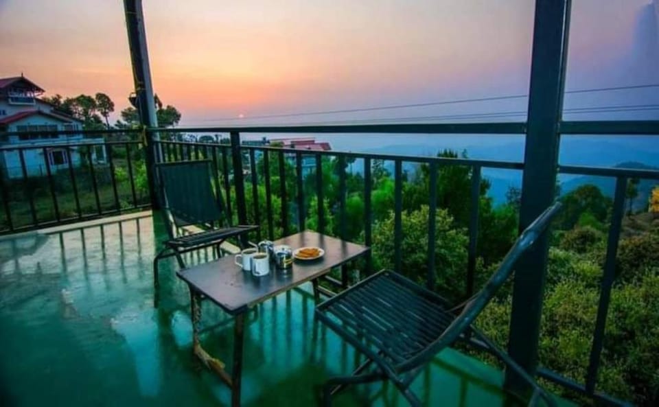 Hotel Kaafal Cottage Ranikhet Hotel in Uttarakhand