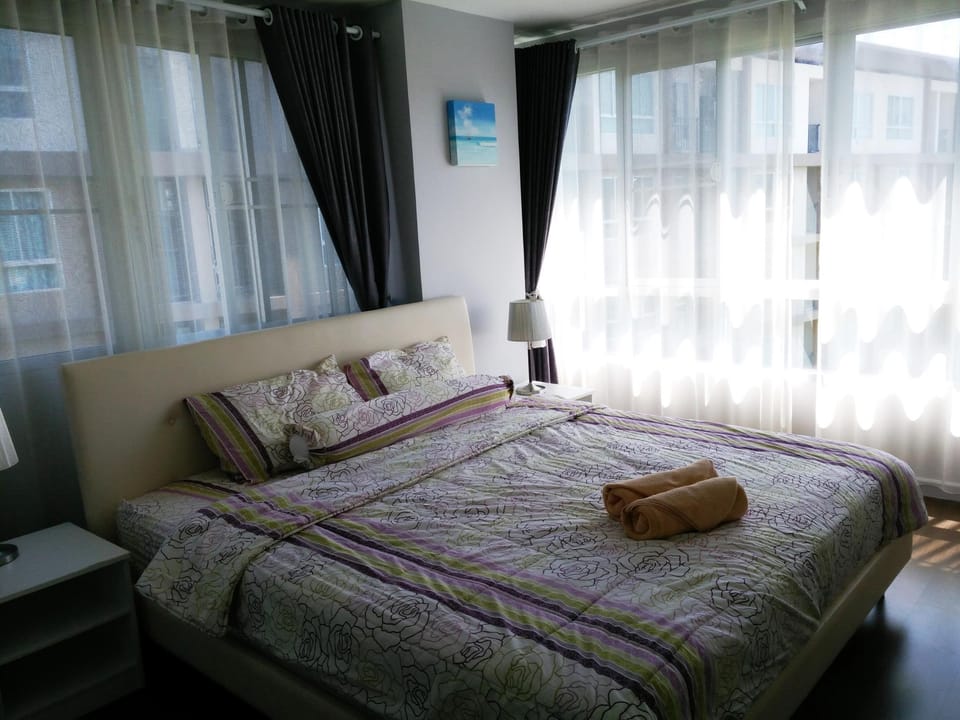 Condo Ban Thew Lom by Jenny Apartment in Thailand