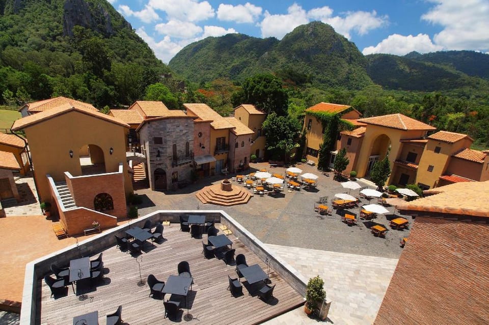 Fortune D Plus Hotel Khaoyai Hotel in Laos