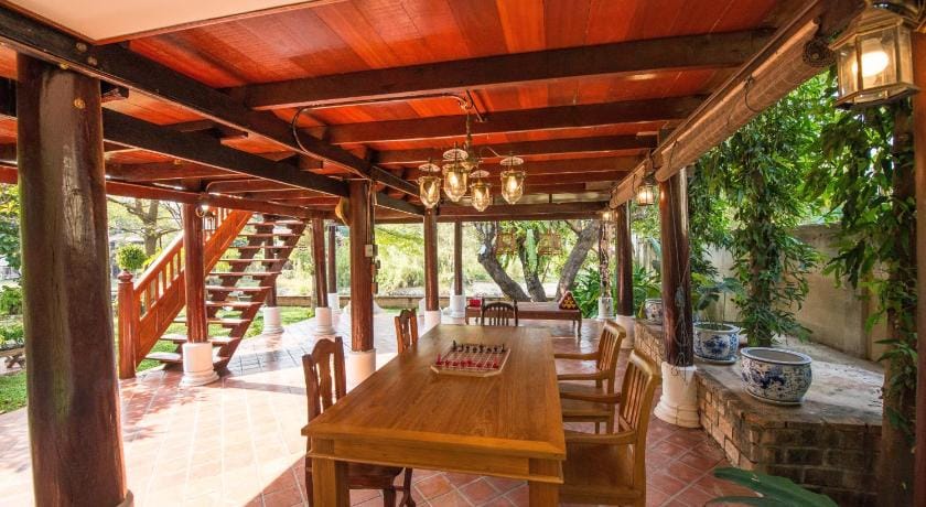 Phuttal Residence Hotel in Laos
