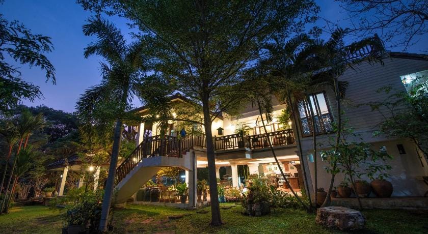 Phuttal Residence Hotel in Laos
