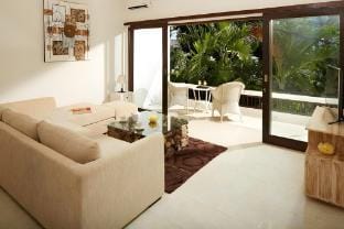 50meter from the beach, 2BD Villa#2Seminyak/Oberoi Villa in Kuta