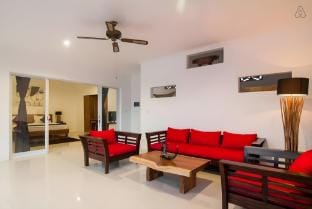 18min walk to the beach,3BR Villa3 Seminyak/Oberoi Villa in North Kuta