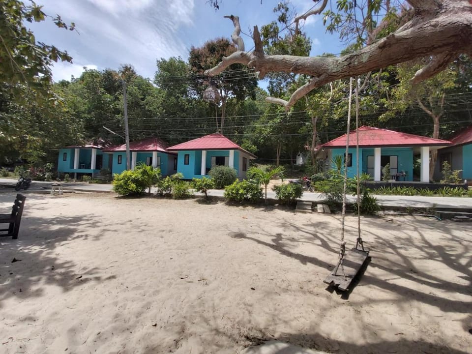 Minnie Seaview Resort Bed and Breakfast in Phe