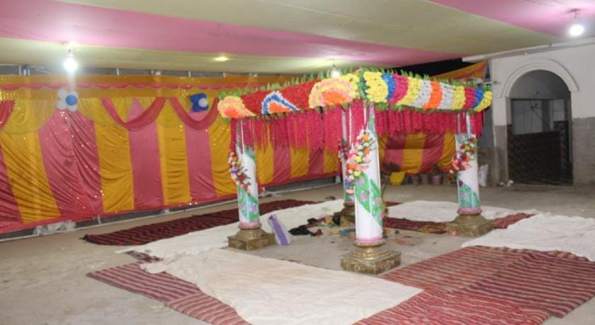 Hotel Vijay Vacation rental in India