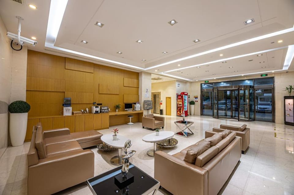 Starway Hotel Suzhou Luzhi Ancient Town Hotel in Suzhou