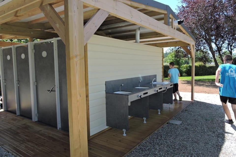 Camping de la Chesnaie Luxury tent in Pays de la Loire