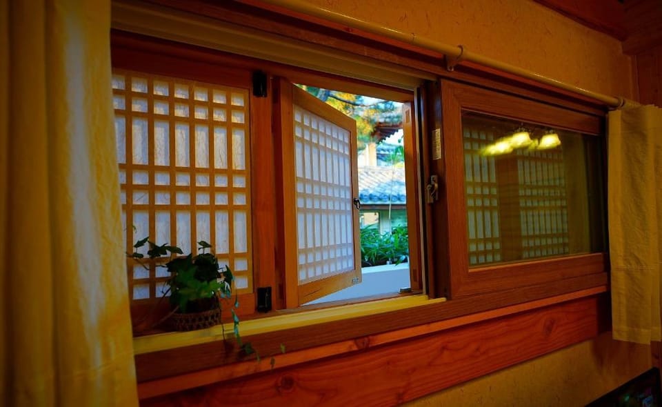 Jeonju Hanok Sukbak Chaehumgwan Bed and Breakfast in South Korea