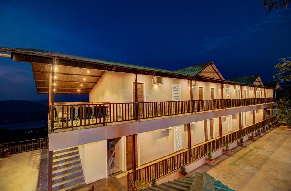 Hotel Rainforest Panchgani Hotel in Maharashtra