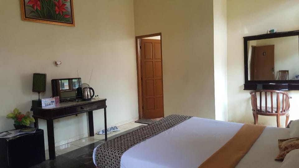 Putri Duyung Guest House Hotel in East Java