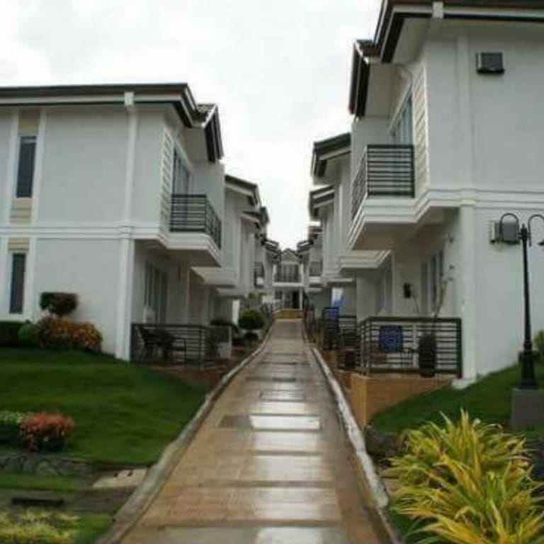 Tagaytay Hampton Villa Villa in Tagaytay