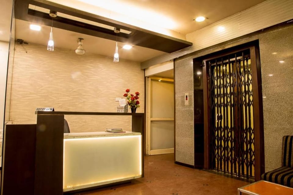 Hotel Shertown Hotel in Ahmedabad