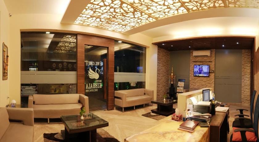Hotel Kushala Executive Inn Hotel in Maharashtra