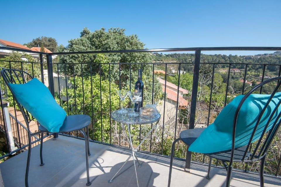 Champagne suites Villa in North District