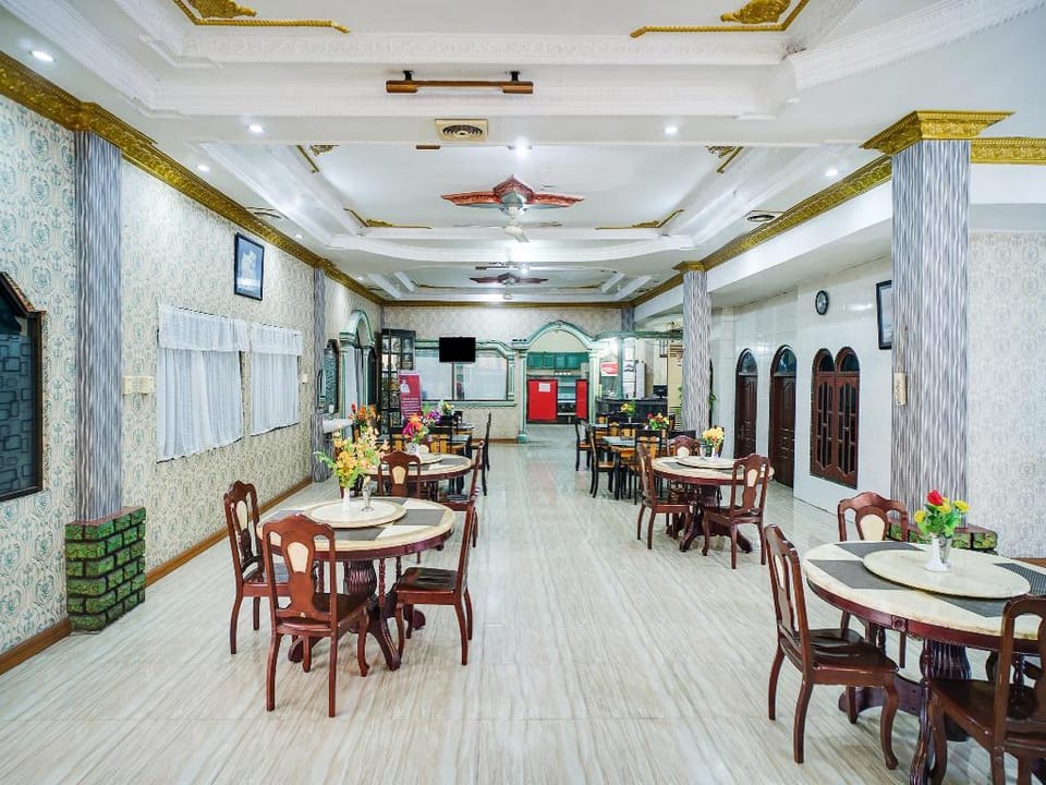 OYO 1140 Hotel Tresya Tanjung Balai Hotel in Indonesia