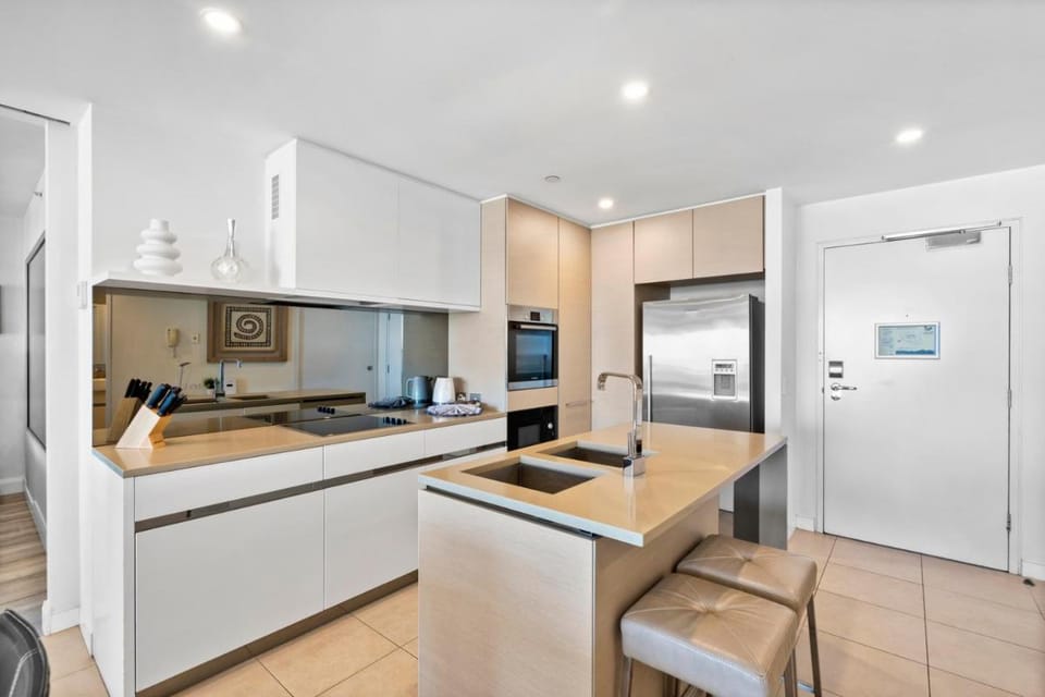 Soul on the Esplanade - HR Surfers Paradise Apartment in Surfers Paradise